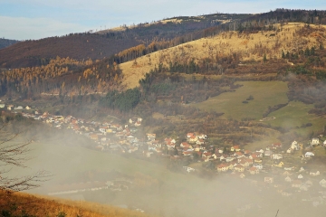 Nový kríž nad obcou Ochodnica