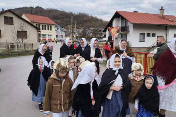 Tradičné pálenie Moreny v Ochodnici privítalo jar